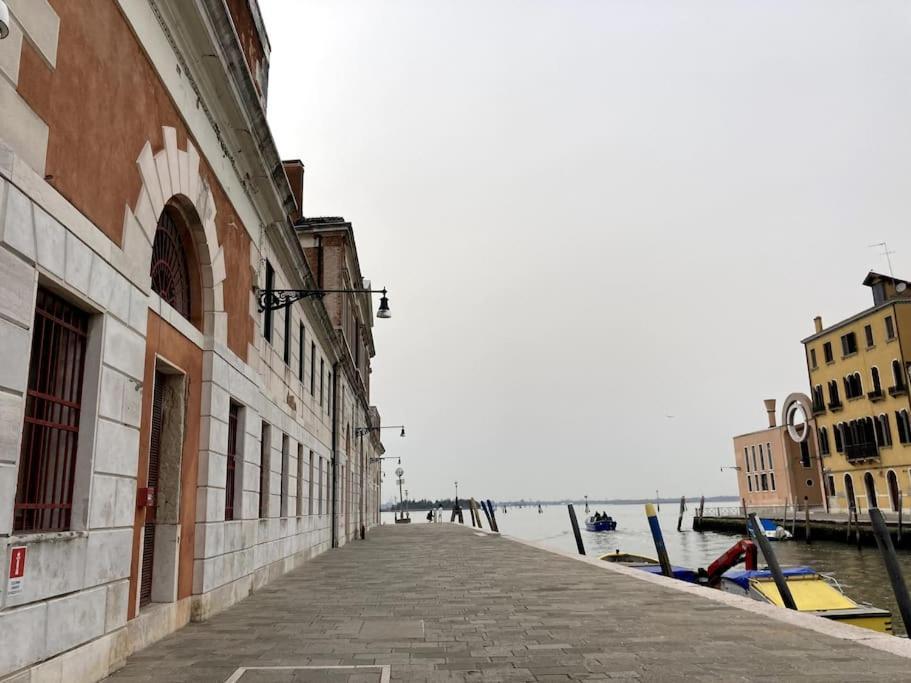 Appartamento Tre Archi Con Corte Privata Velence Kültér fotó