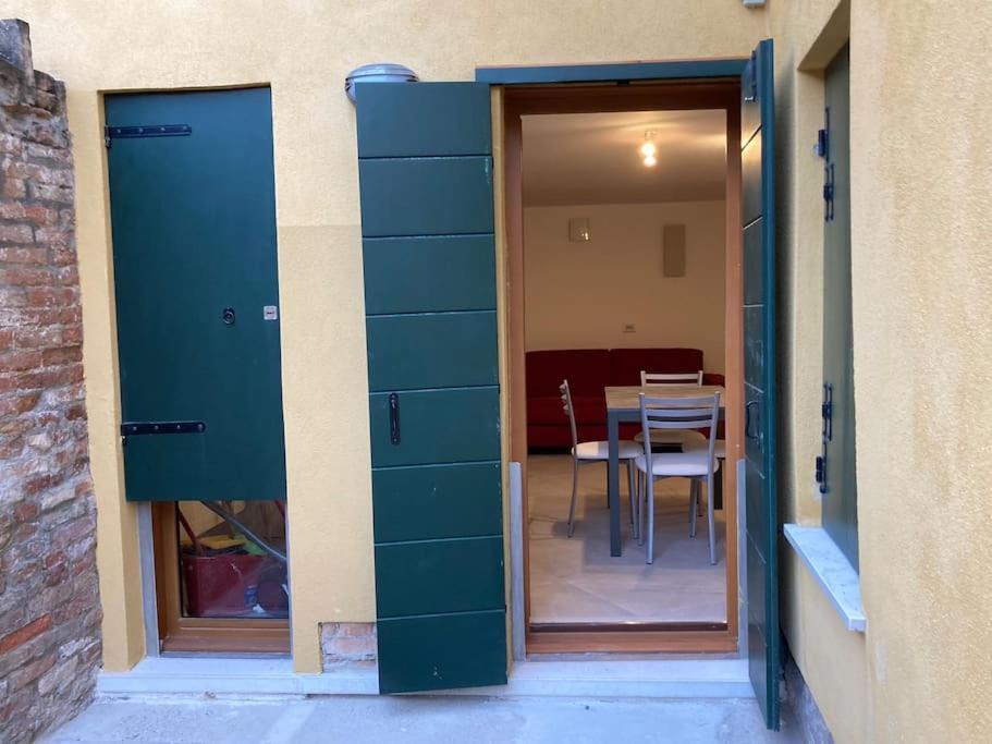 Appartamento Tre Archi Con Corte Privata Velence Kültér fotó